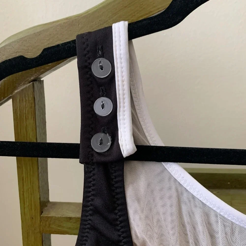 T.H.E. Swimwear Vintage One-Piece Black & White Swimsuit w/ Skirt Size 10